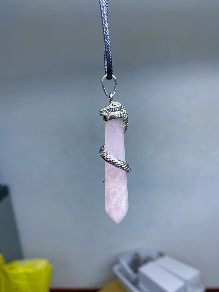 Pendulum pendant-Snake around