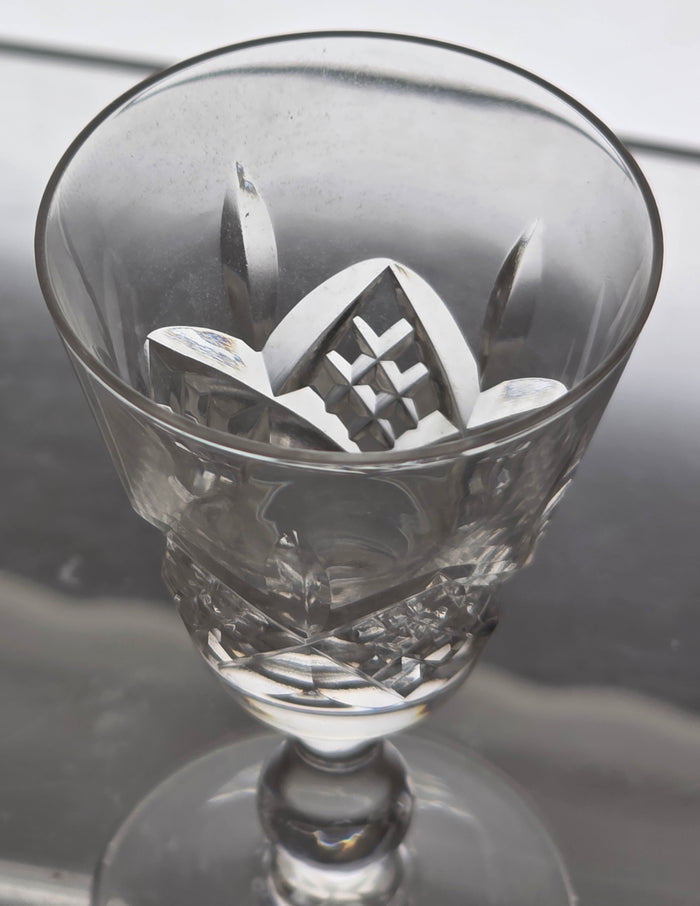 4 Signed Hand Cut Glass Liquor Glengarry Cambridge Stuart