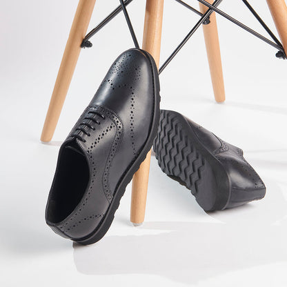 Apex Brogue - Black