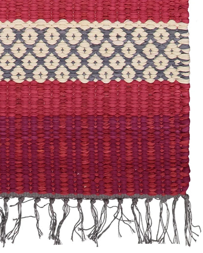 finarte-birgitta-rug-red-corner