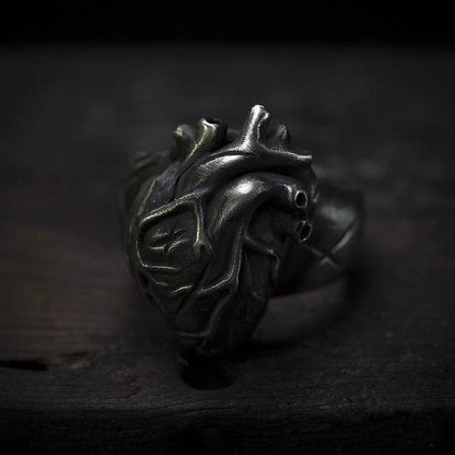ring on display