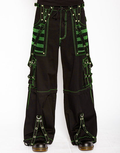 model showing front of pants