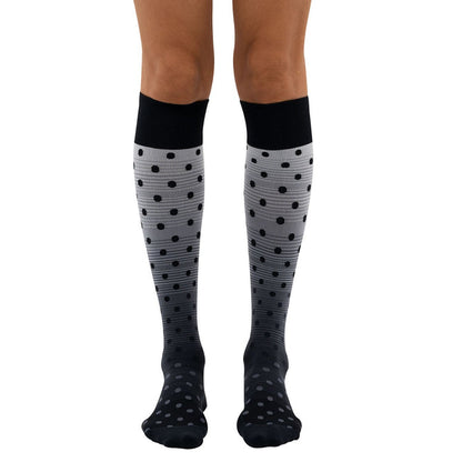 Everyday Style Shadow Dots Below Knee Socks