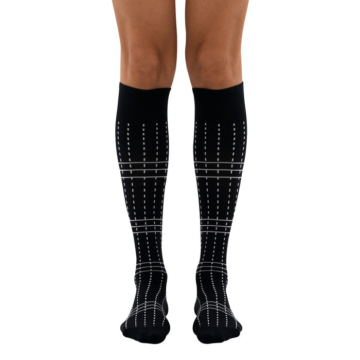 Everyday Style Sidebar Below Knee Socks