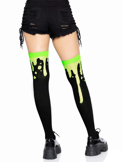 model showing back of tights