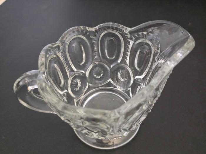 L E Smith moon and star clear Glass sugar and creamer
