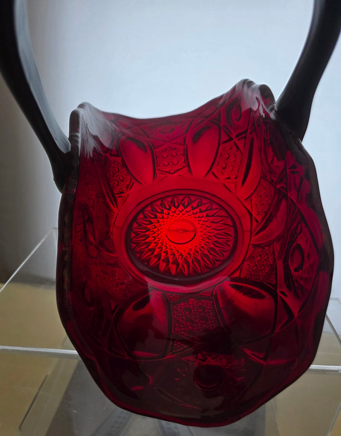 L.E Smith Glass red Quintec basket