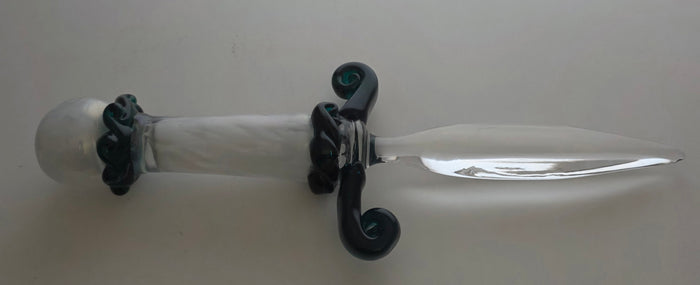 L.E Smith green and white Glass hand made art dagger.
.