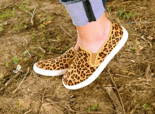 Leopard flat sneakers