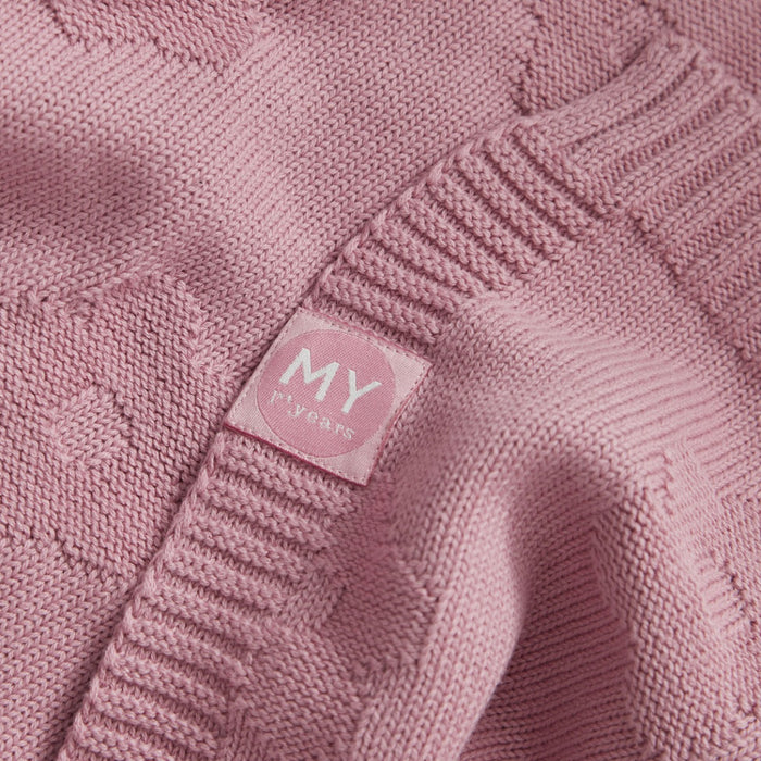 Personalised Raspberry Ripple Flower Jacquard Blanket