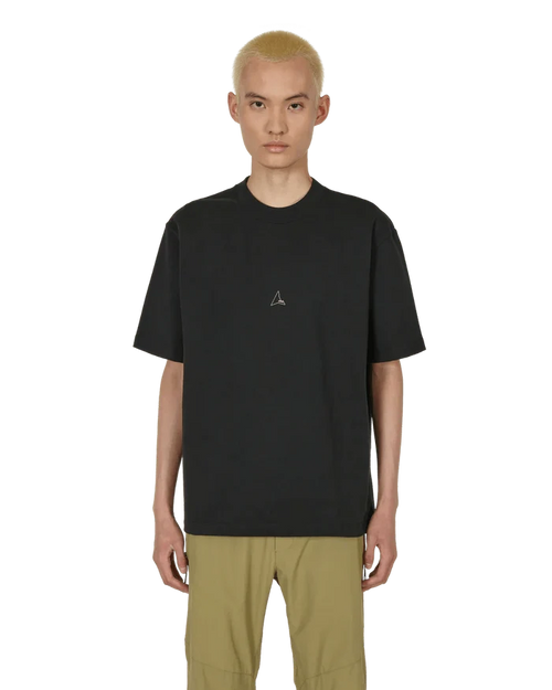 Roa Hiking - Logo Tee - Black-T-shirts-RBMW090JY03