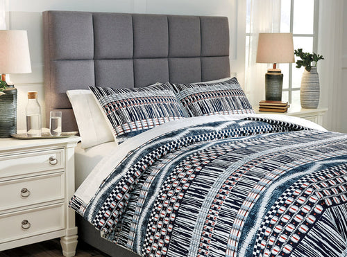 Shilliam 3-Piece Queen Comforter Set image