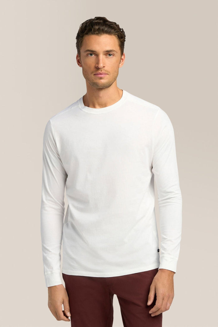 White / M