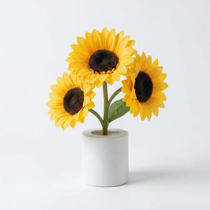 Solara – Rechargeable Sunflower Table Lamp