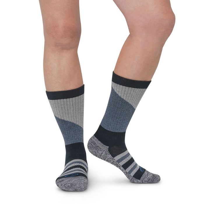 Therapeutic Style Blade Crew Socks
