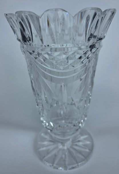 Waterford GLASS signed gegorgan vase  footed old cut in Ireland 95WS